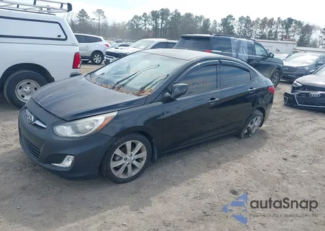 2013 Hyundai Accent Gls z USA, uszkodzony, nr VIN KMHCU4AE9DU474879